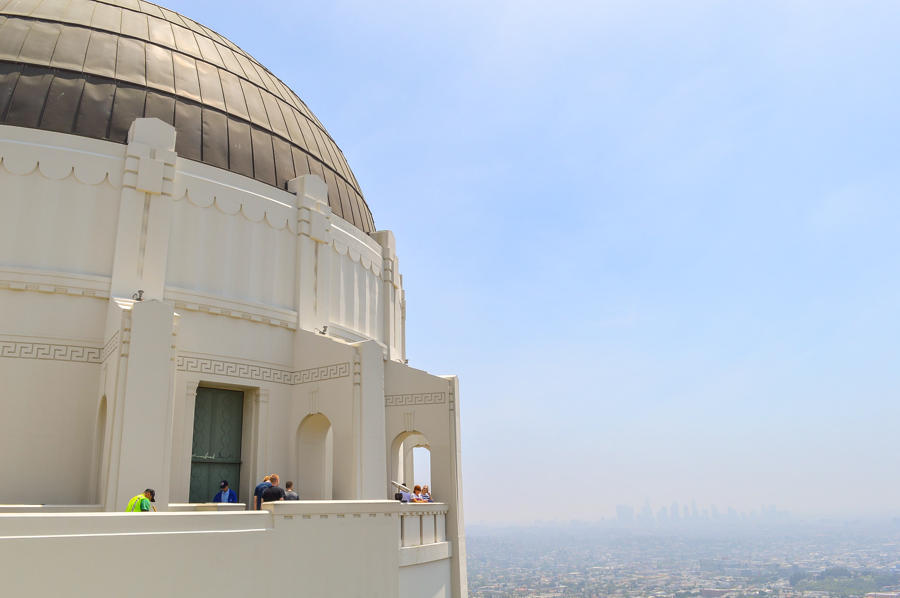 Ultimate Guide to Griffith Observatory from a Local