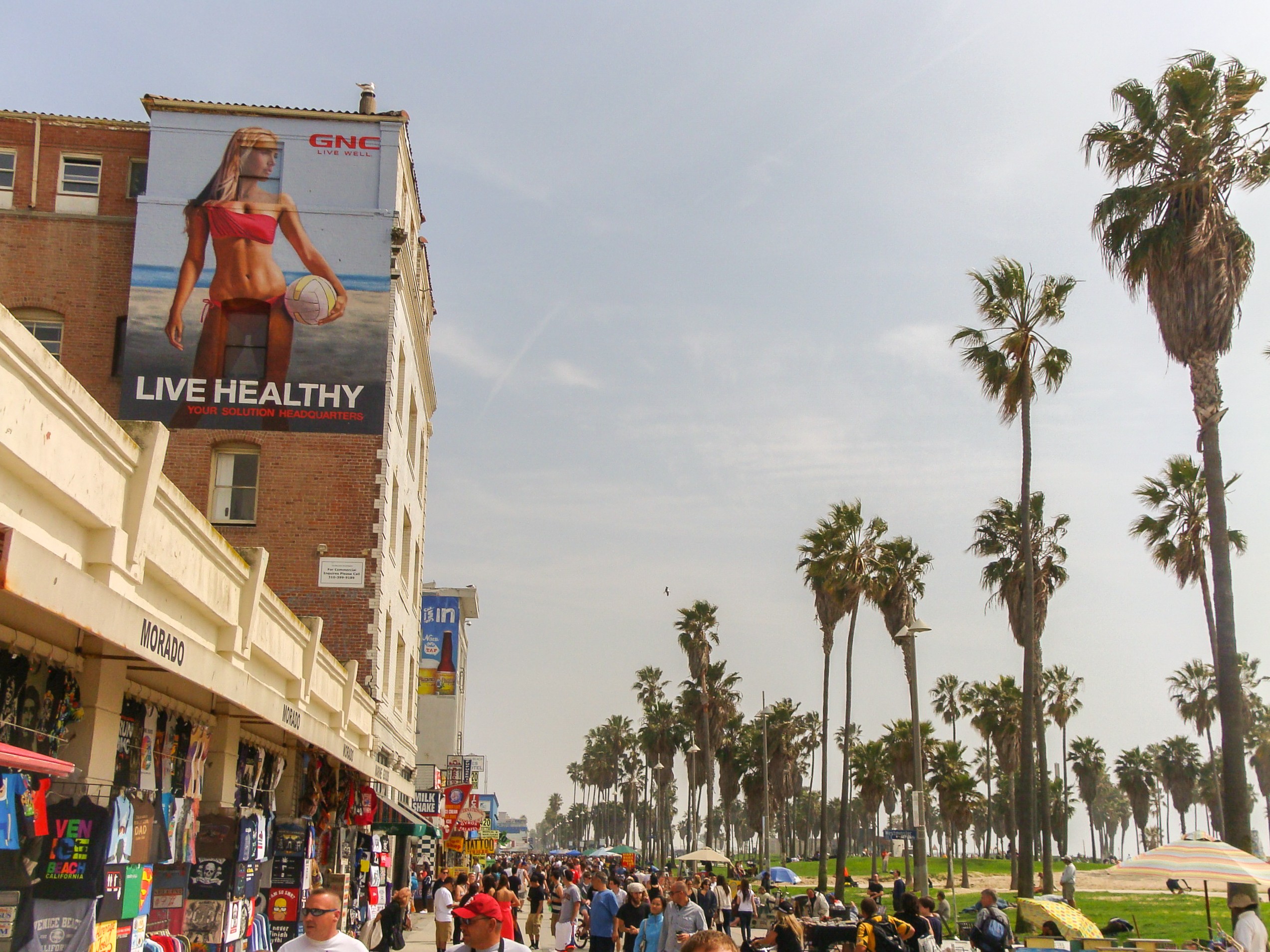 local's guide to los angeles beaches includes Venice Beach shown here