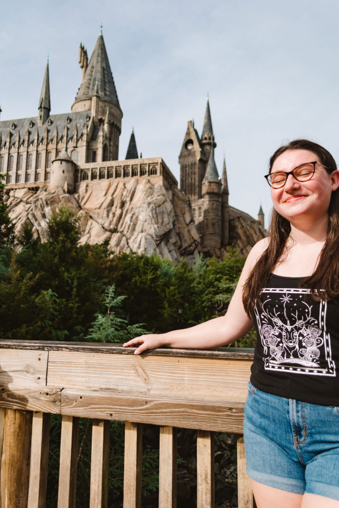 Where to take the best photos of Hogwarts School of Witchcraft and WIzardry is the bridge to the Jurassic Park area in Orlando Florida