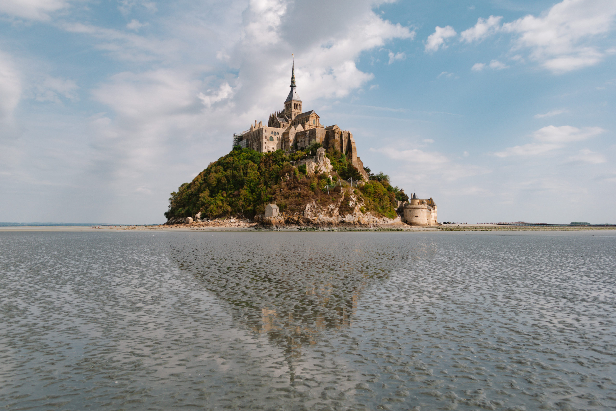 DAY TRIP TO MONT SAINT-MICHEL (NORMANDY, FRANCE) 