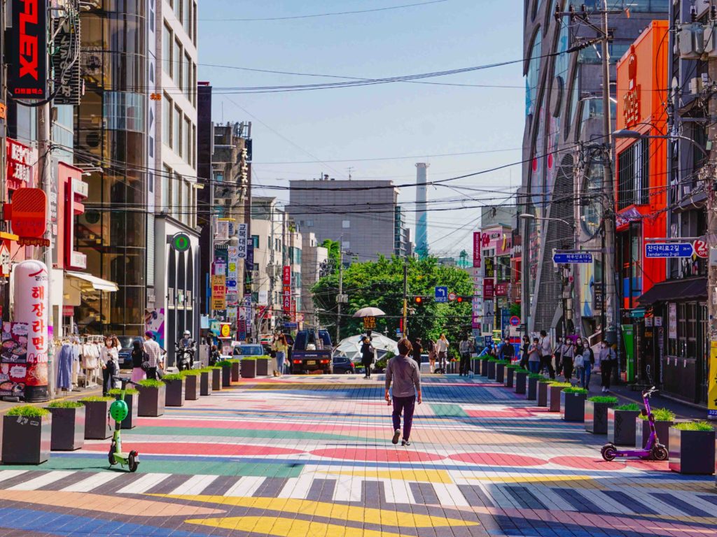 In Seoul in South Korea you can learn Korean, try new Asian foods, and get involved in the nightlife with parties and clubs in Seoul.