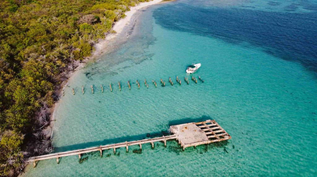 Turquoise ocean at Crash Boat Beach in Puerto Rico