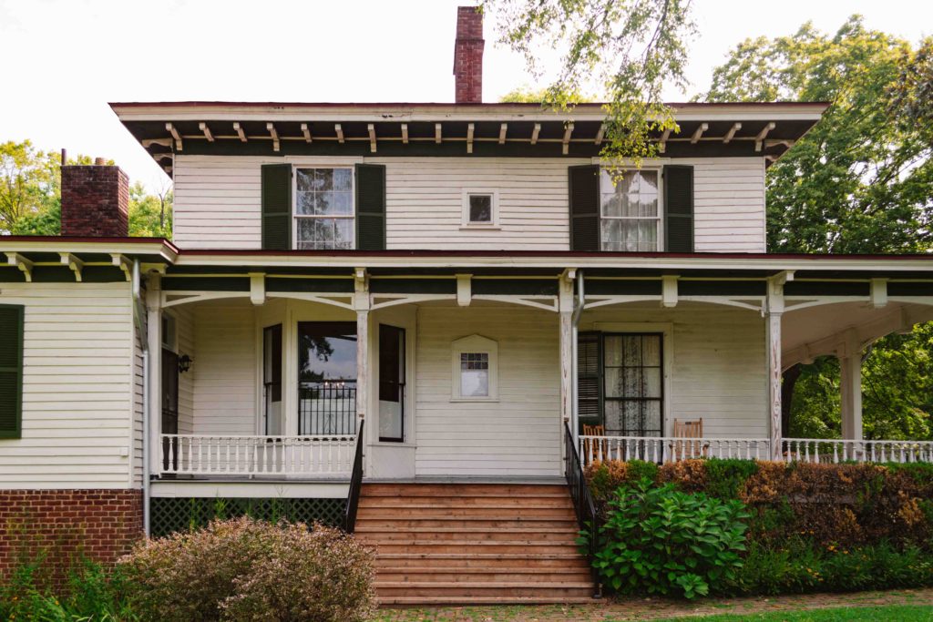 Exterior of Mabry Hazen home in Knoxville