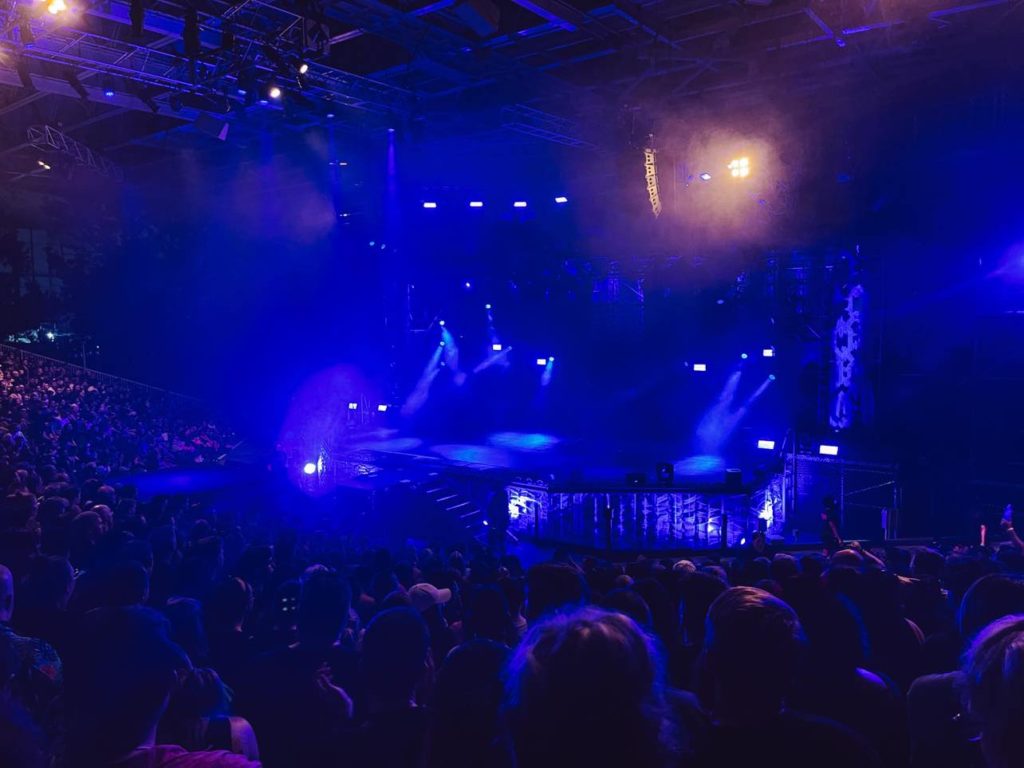 Halloween horror Nights show cirque du soleil