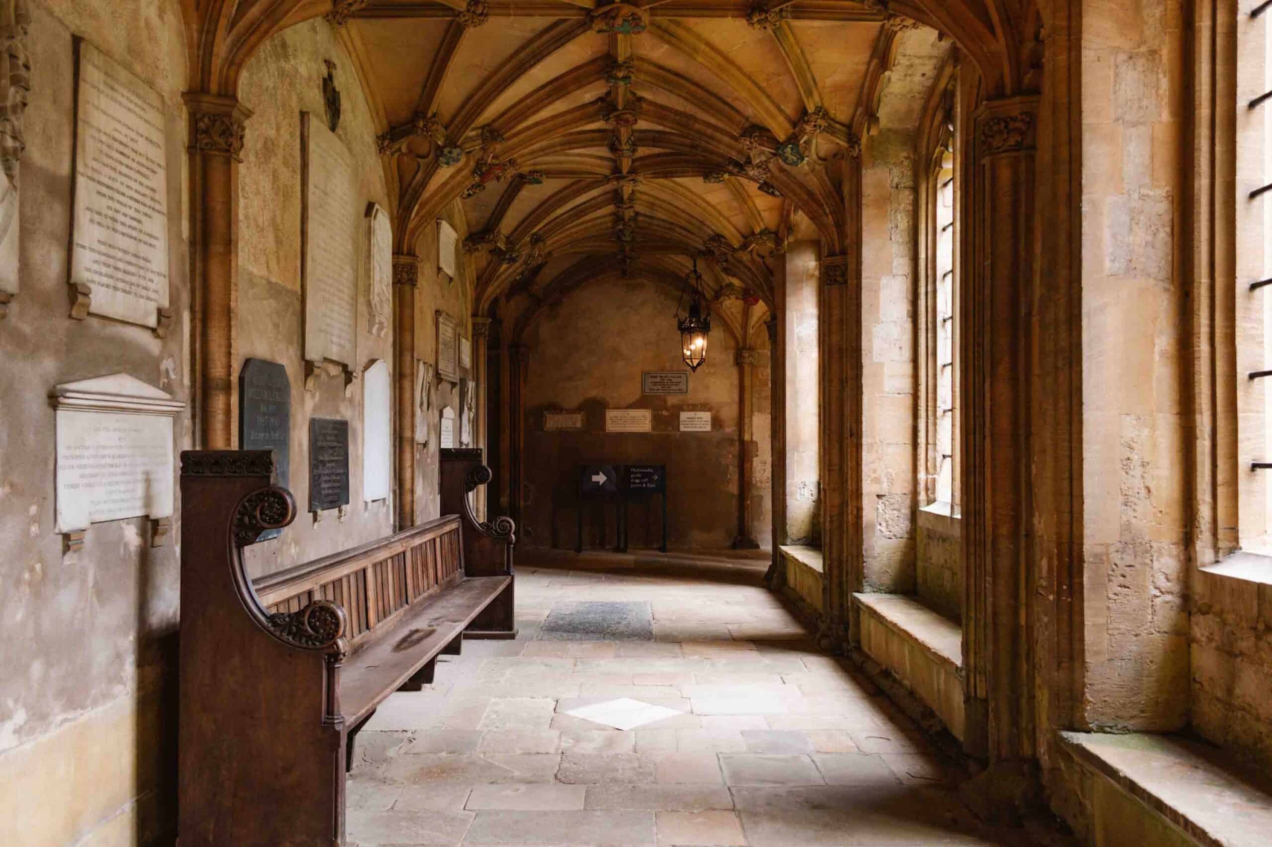 Oxford harry Potter filming locations in Christchurch include this corridor