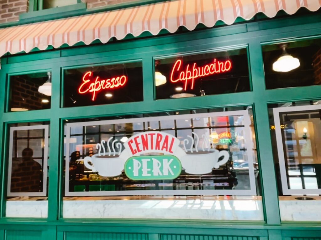 Exterior of real life Central Perk Cafรฉ at WB Studio Tour in California