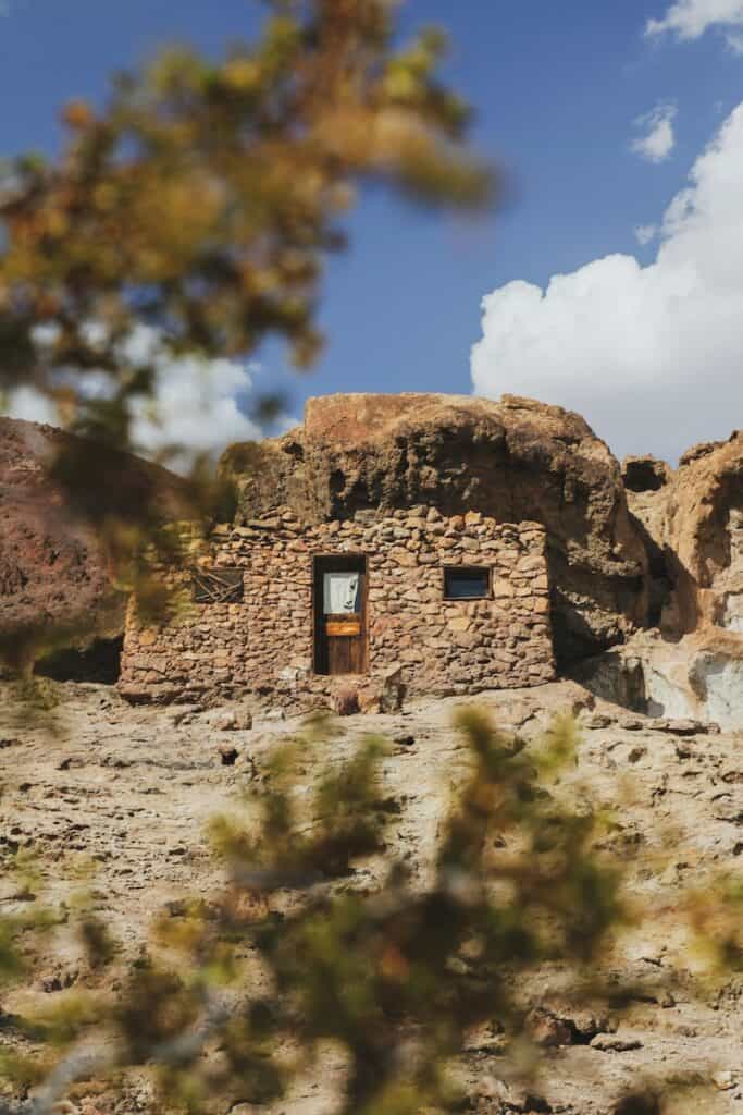 Ruins of a building that was abandoned in Calico California as part of the fleeting silver rush