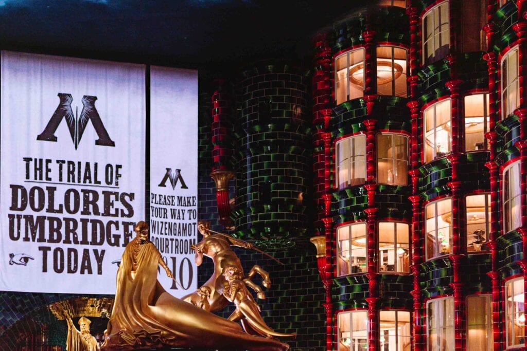 Interior of the Ministry of Magic for the Battle at the Ministry ride