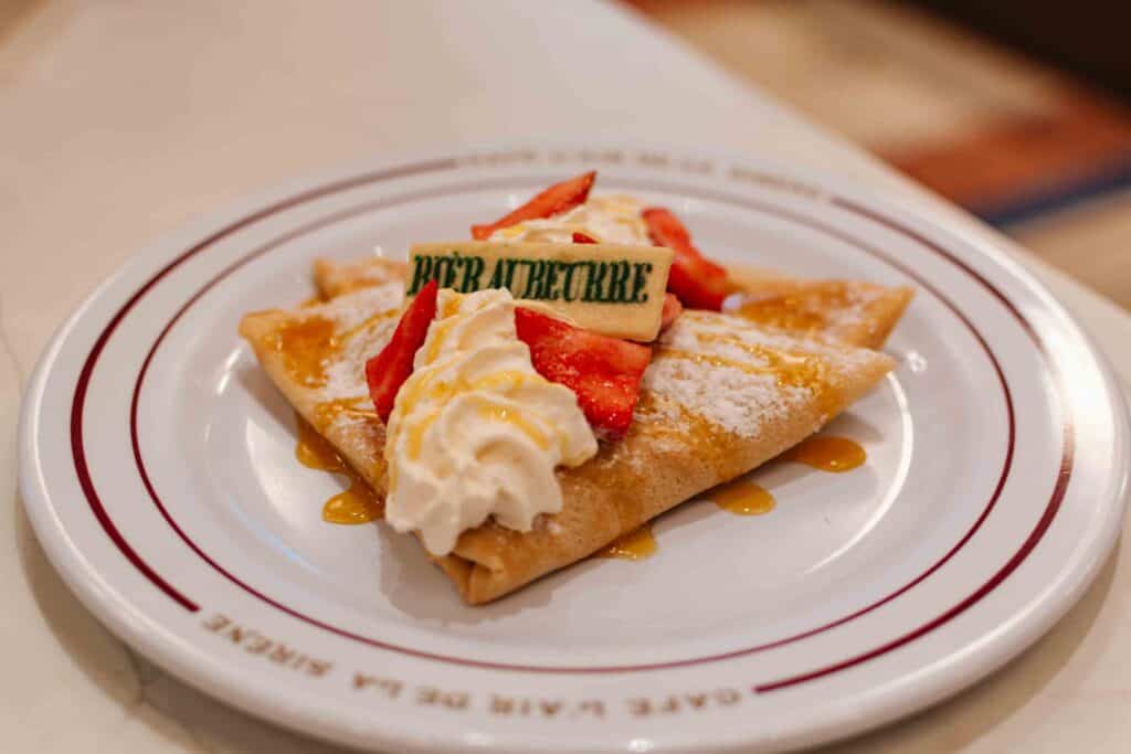 Wizarding World food now includes the butterbeer crepe from Epic Universe