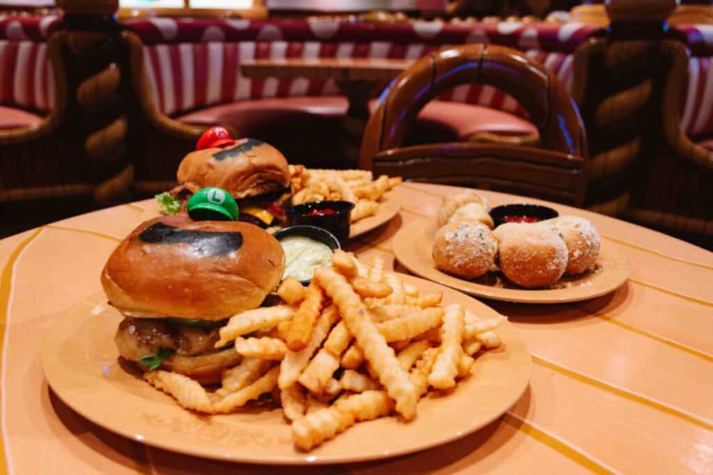 Toadstool Cafe meal with two burgers and garlic knots
