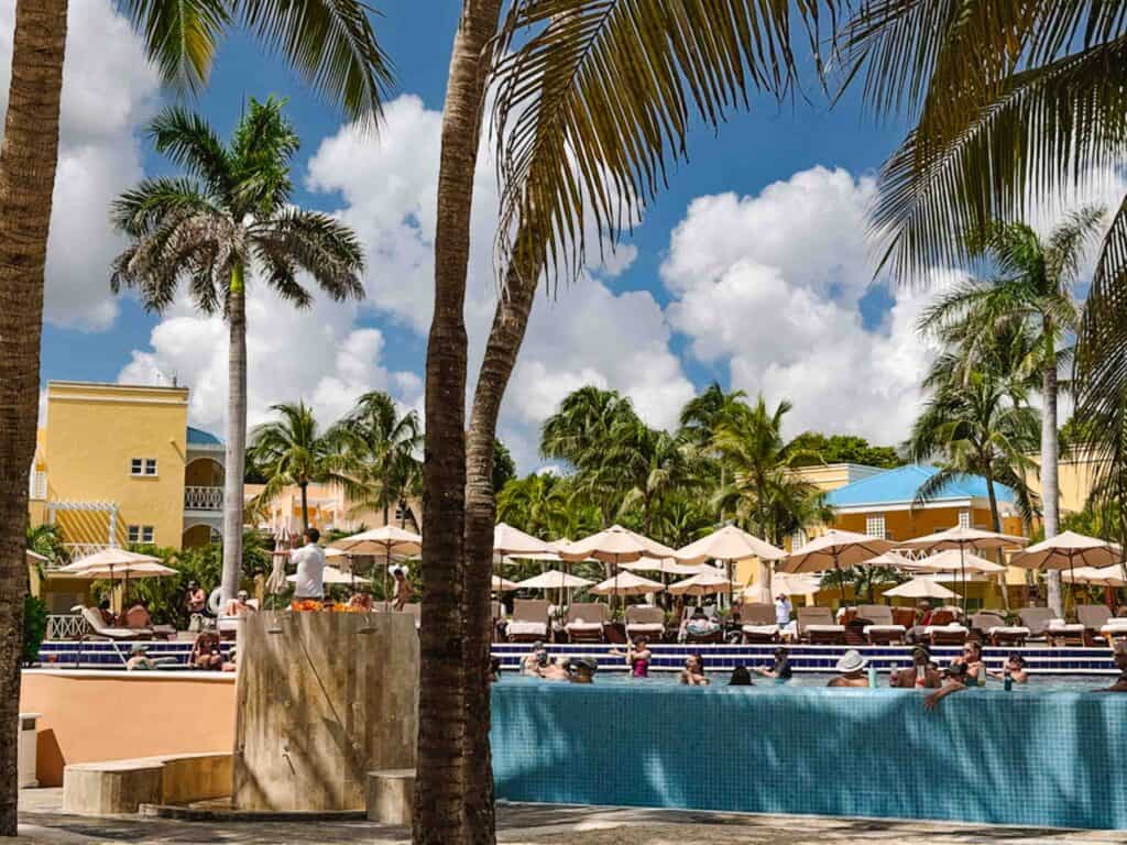 Head on view of an infinity pool from the beach where it is facing